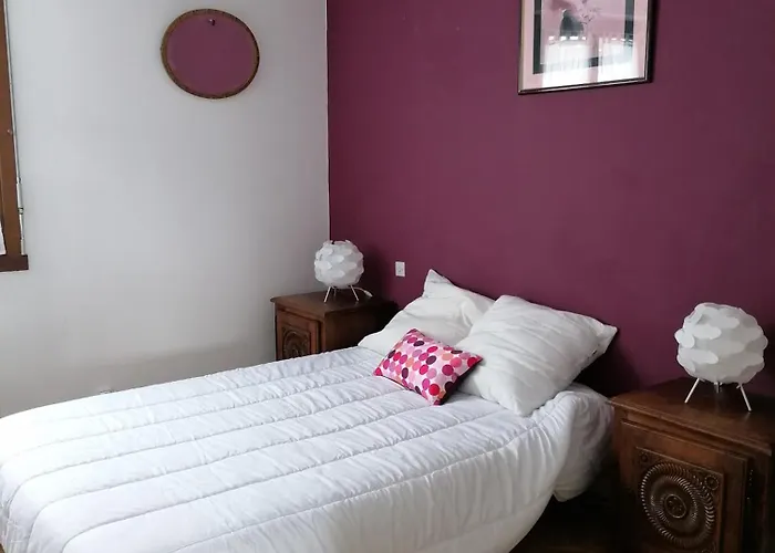 Grand Avec Vue - A Pied